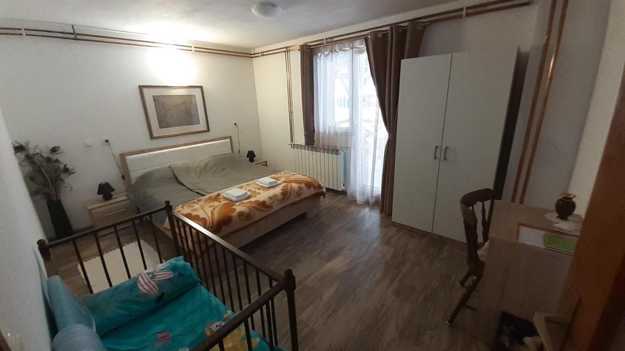 Izvor Apartman Ogulin Kültér fotó