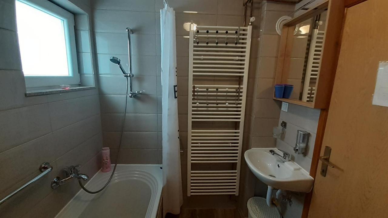 Izvor Apartman Ogulin Kültér fotó